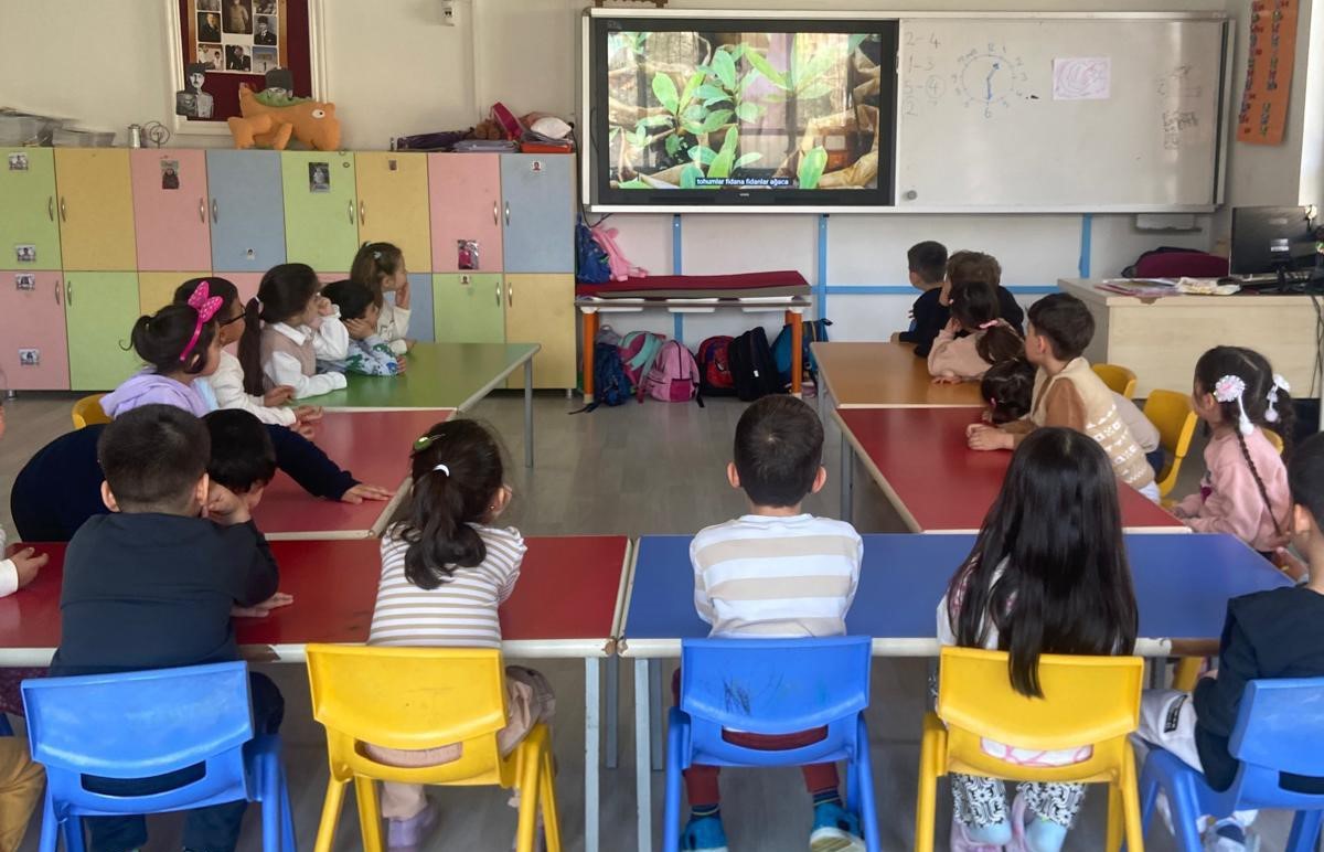 Muğla’da minik kalplere orman sevgisi aşılanıyor
