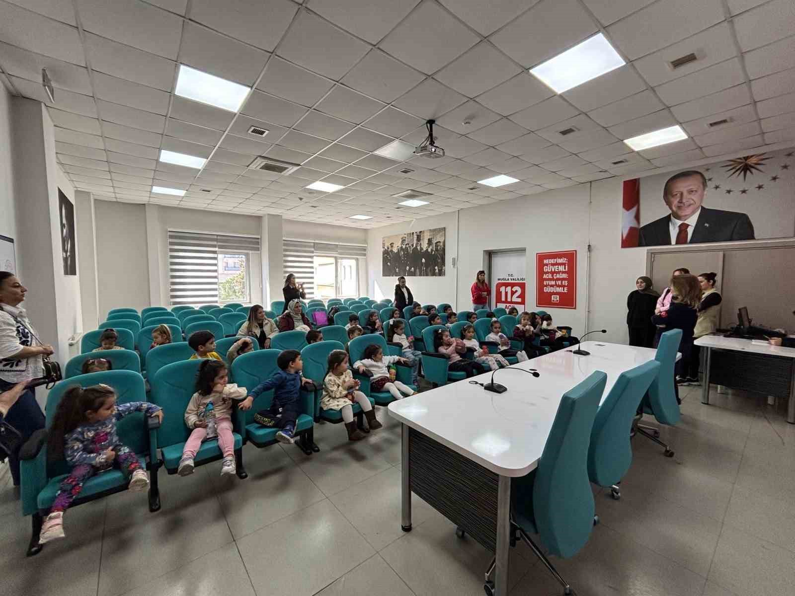 Muğla’da minik öğrenciler 112 ile tanıştı
