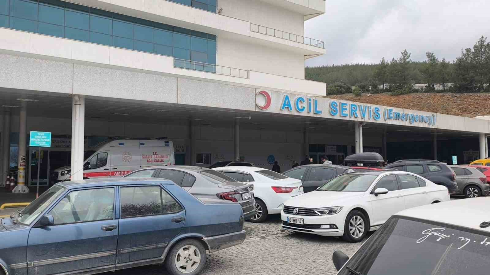 Muğla’da Ramazan topu patlamasında 19 yaşındaki genç ağır yaralandı
