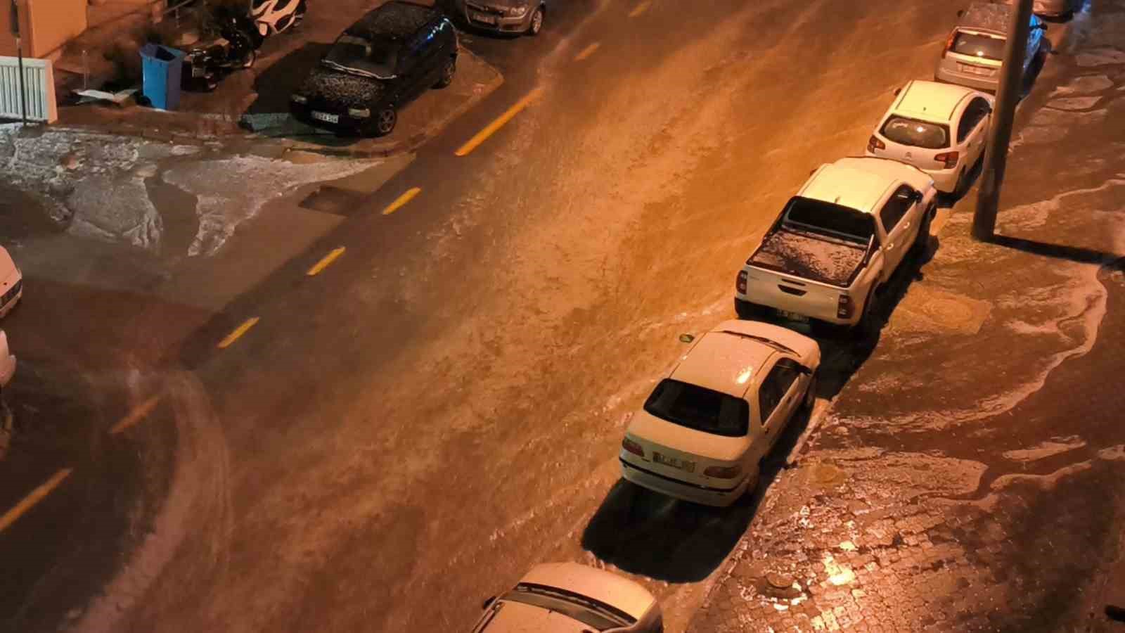 Muğla’da sağanak etkili oldu
