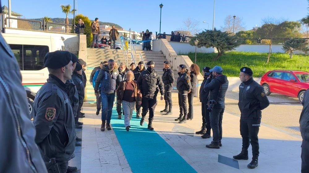 Muğla’da sosyal medyadan dezenformasyon soruşturmasında 3 tutuklama
