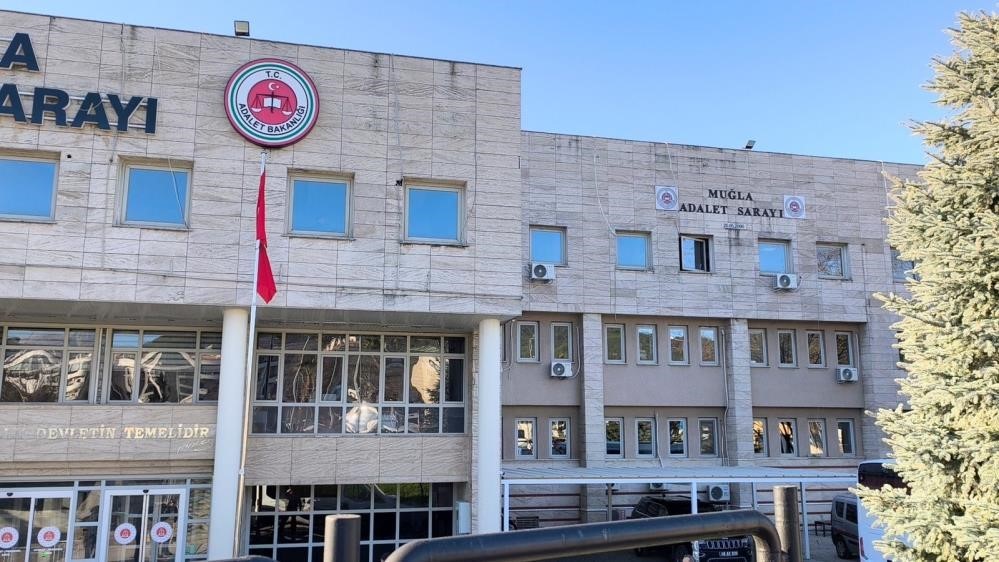 Muğla’da sosyal medyadan dezenformasyon soruşturmasında 3 tutuklama
