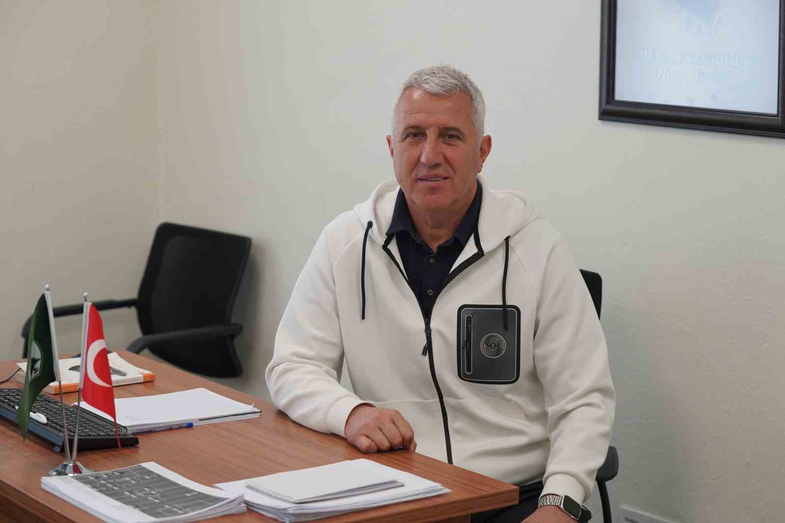 Muğlaspor Teknik Direktörü Besim Durmuş: "Kulübümüz hiç olmadığı kadar iyi hissediyor"
Muğlaspor Teknik Direktörü Besim Durmuş: "Kulübümüz hiç olmadığı kadar iyi hissediyor"