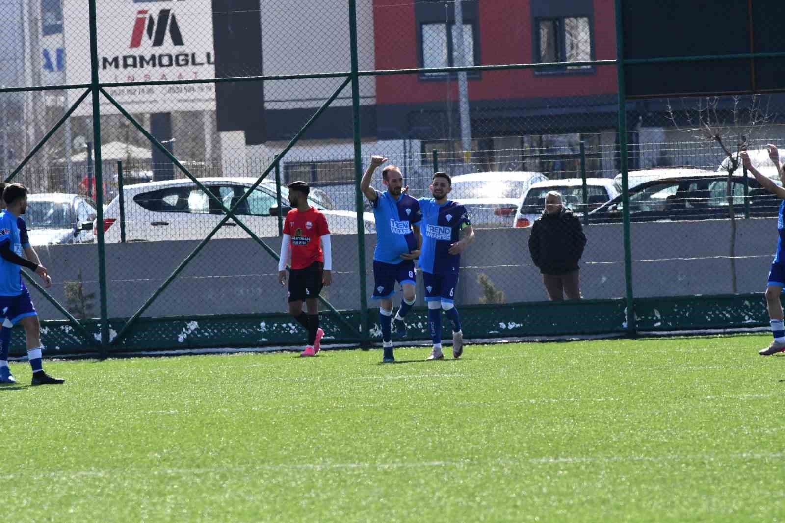 Muhsin Karataş attığı golü doğacak kızına armağan etti
