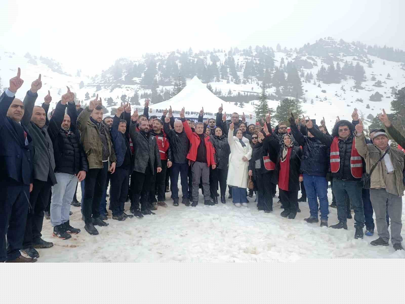 Muhsin Yazıcıoğlu, vefatının 17. yılında Keş Dağı’nda anıldı
