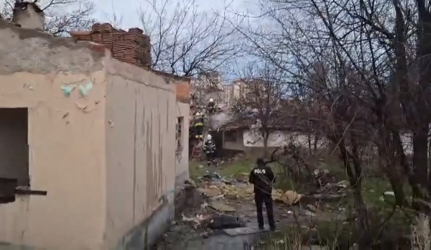 Muhtarı isyan ettiren yangın
Muhtarı isyan ettiren yangın