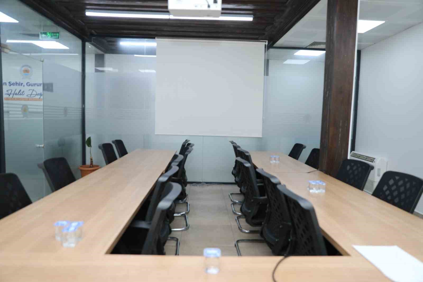 "Muhtarlar Konağı" tamamlandı
