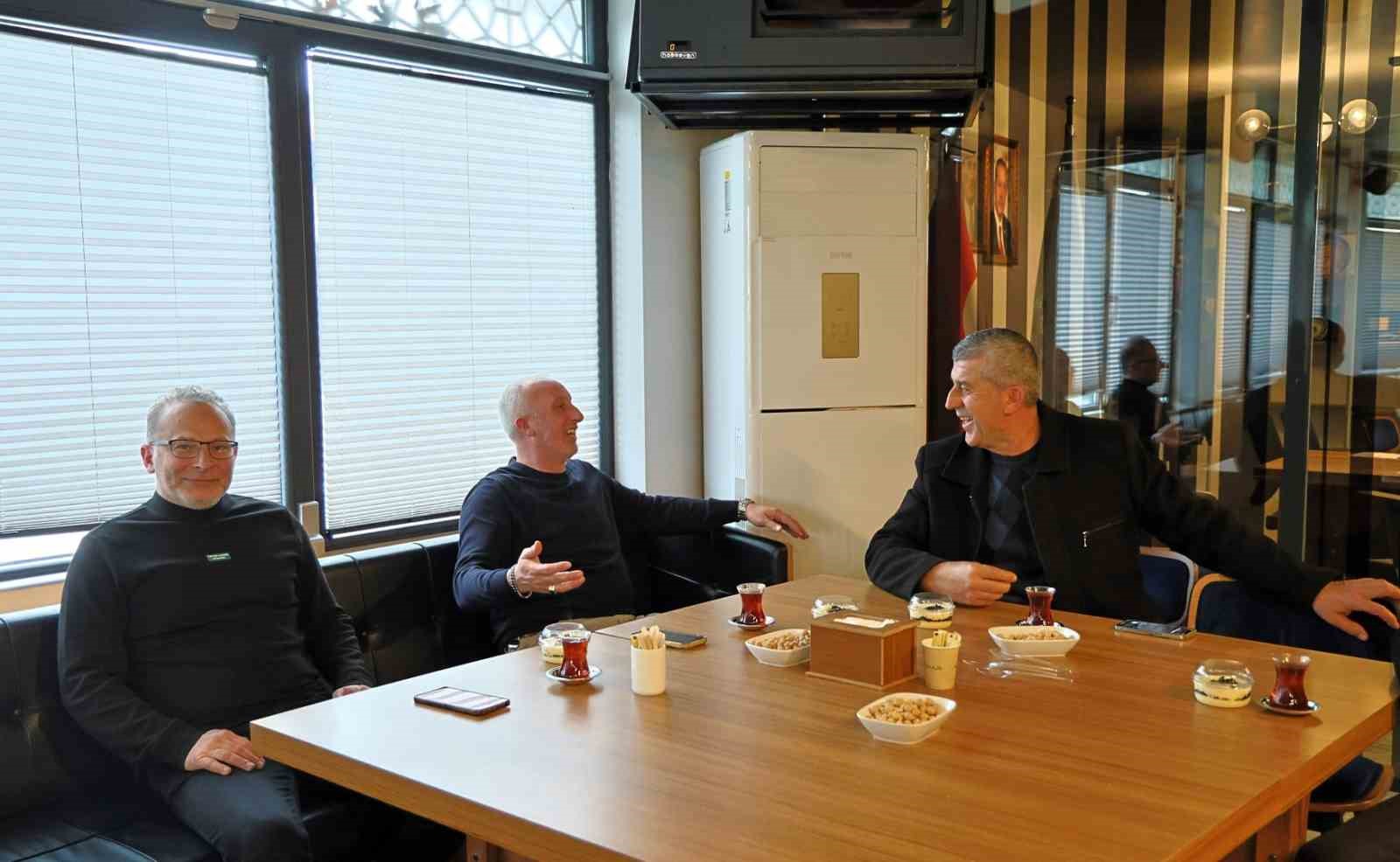 Muhtarlar, Türkiye’de ilk olan bu mekandan memnun
