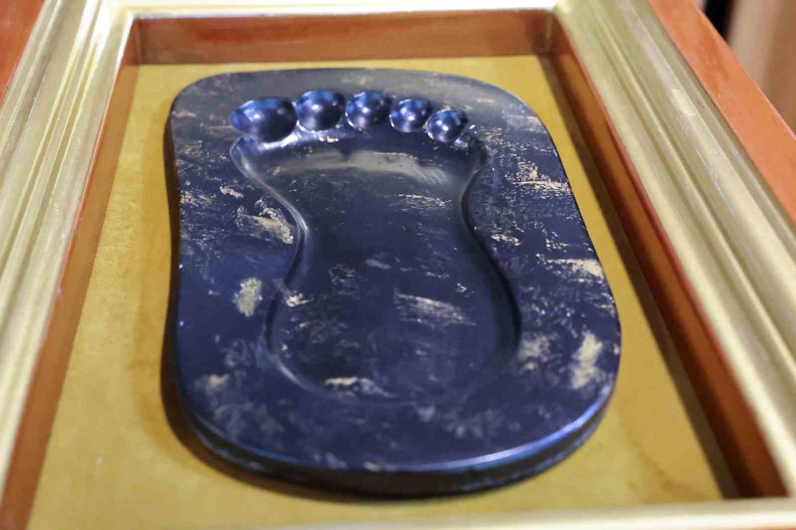 Mukaddes Emanetler Sergisi Sivas’ta Ziyarete Açıldı
