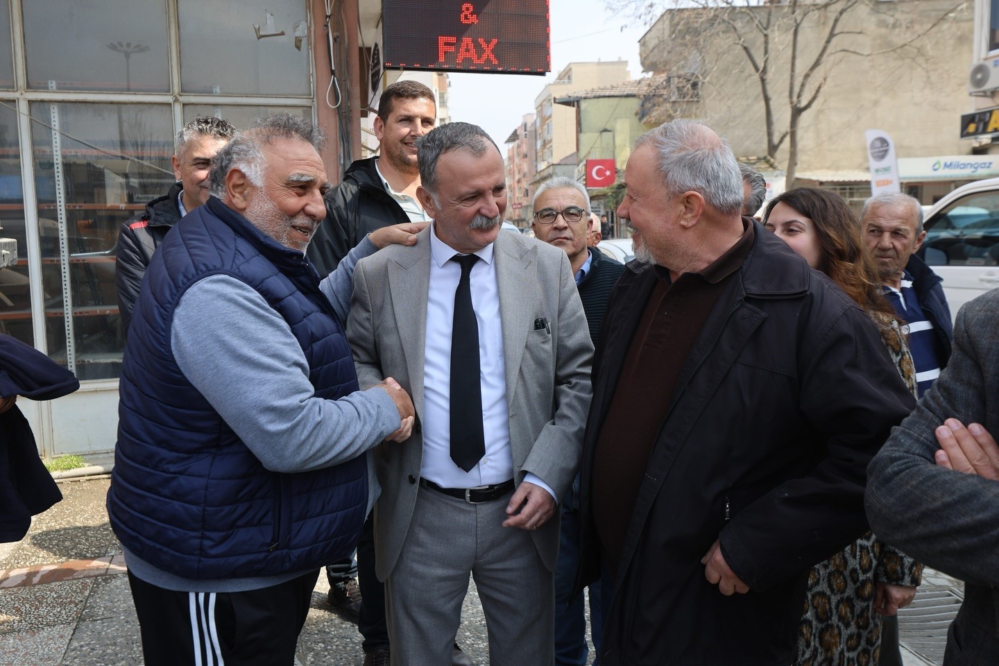 Muradiye’nin altyapı sorunu bir buçuk yıl içinde bitecek
Muradiye’nin altyapı sorunu bir buçuk yıl içinde bitecek