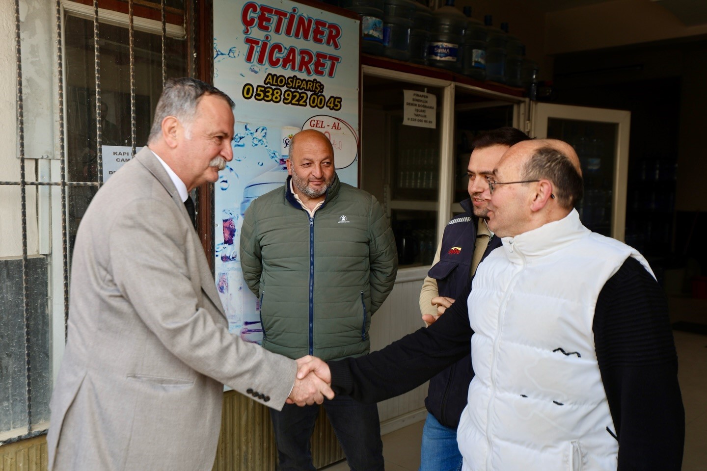 Muradiye’nin altyapı sorunu bir buçuk yıl içinde bitecek
Muradiye’nin altyapı sorunu bir buçuk yıl içinde bitecek