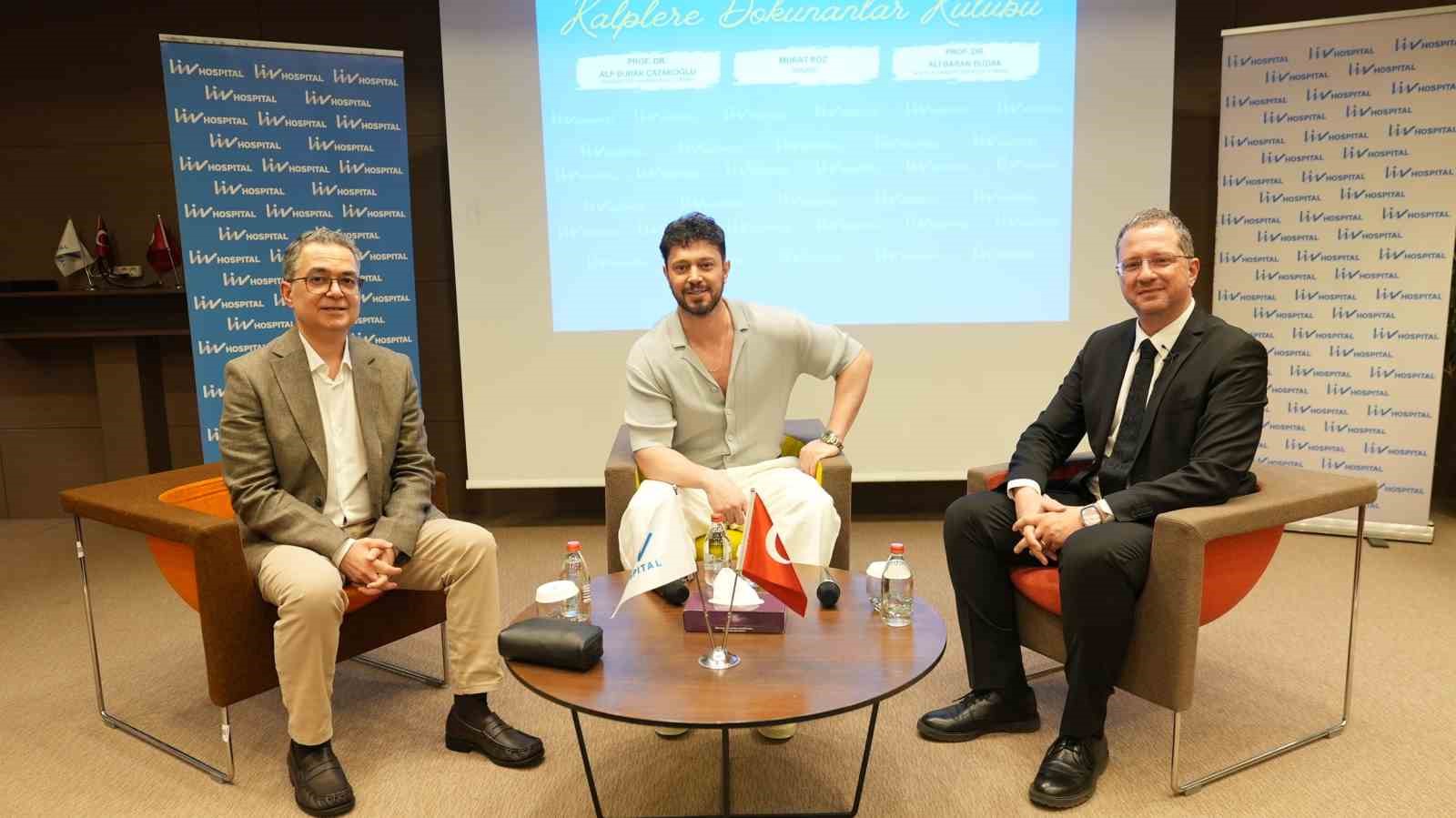 Murat Boz ‘kalp’ten mesaj verdi
