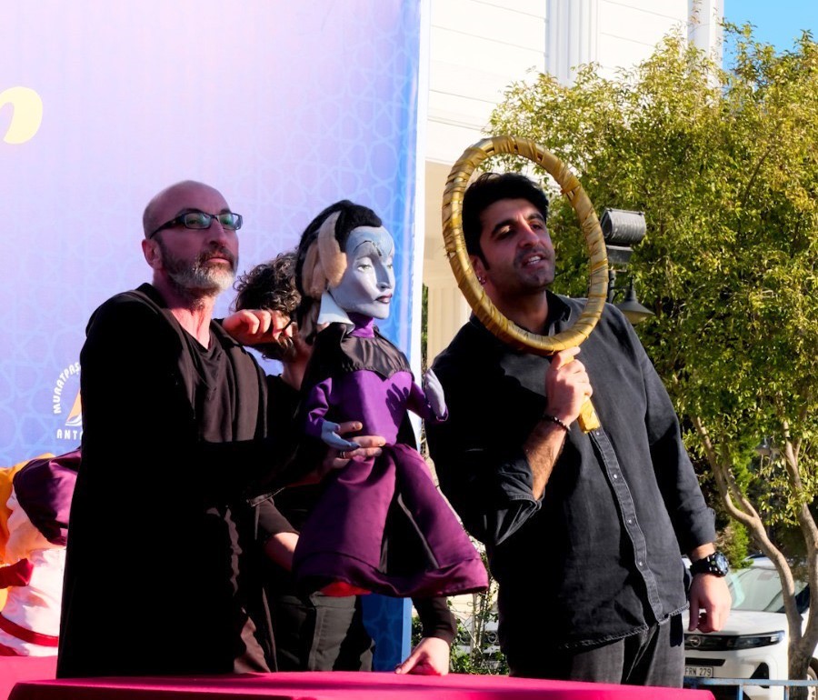 Muratpaşa Kent Meydanı’nda Ramazan buluşmaları devam ediyor
Muratpaşa Kent Meydanı’nda Ramazan buluşmaları devam ediyor