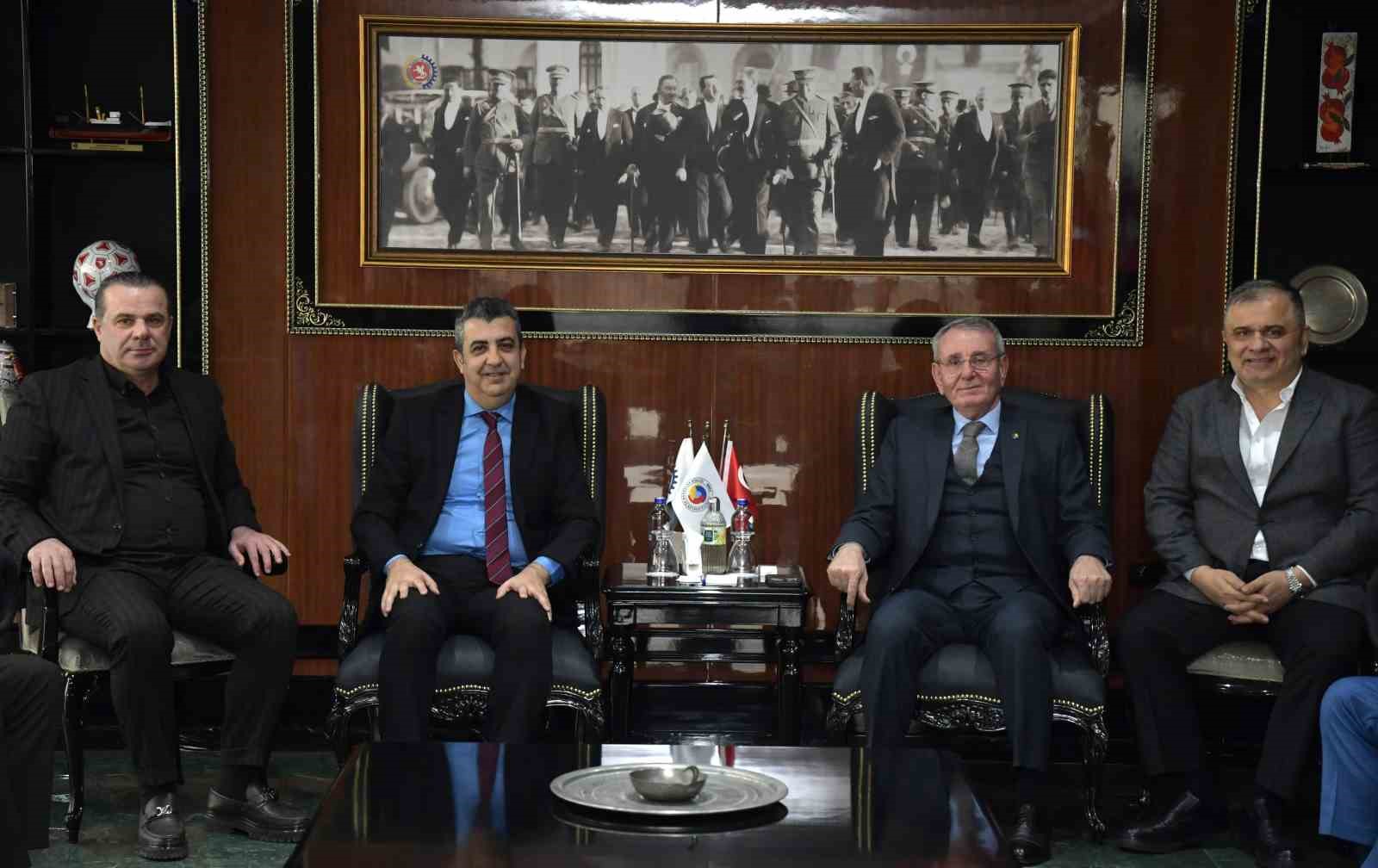 Murzioğlu: "Kayıt dışı ekonomiye karşı hep birlikte durmalıyız"
Murzioğlu: "Kayıt dışı ekonomiye karşı hep birlikte durmalıyız"