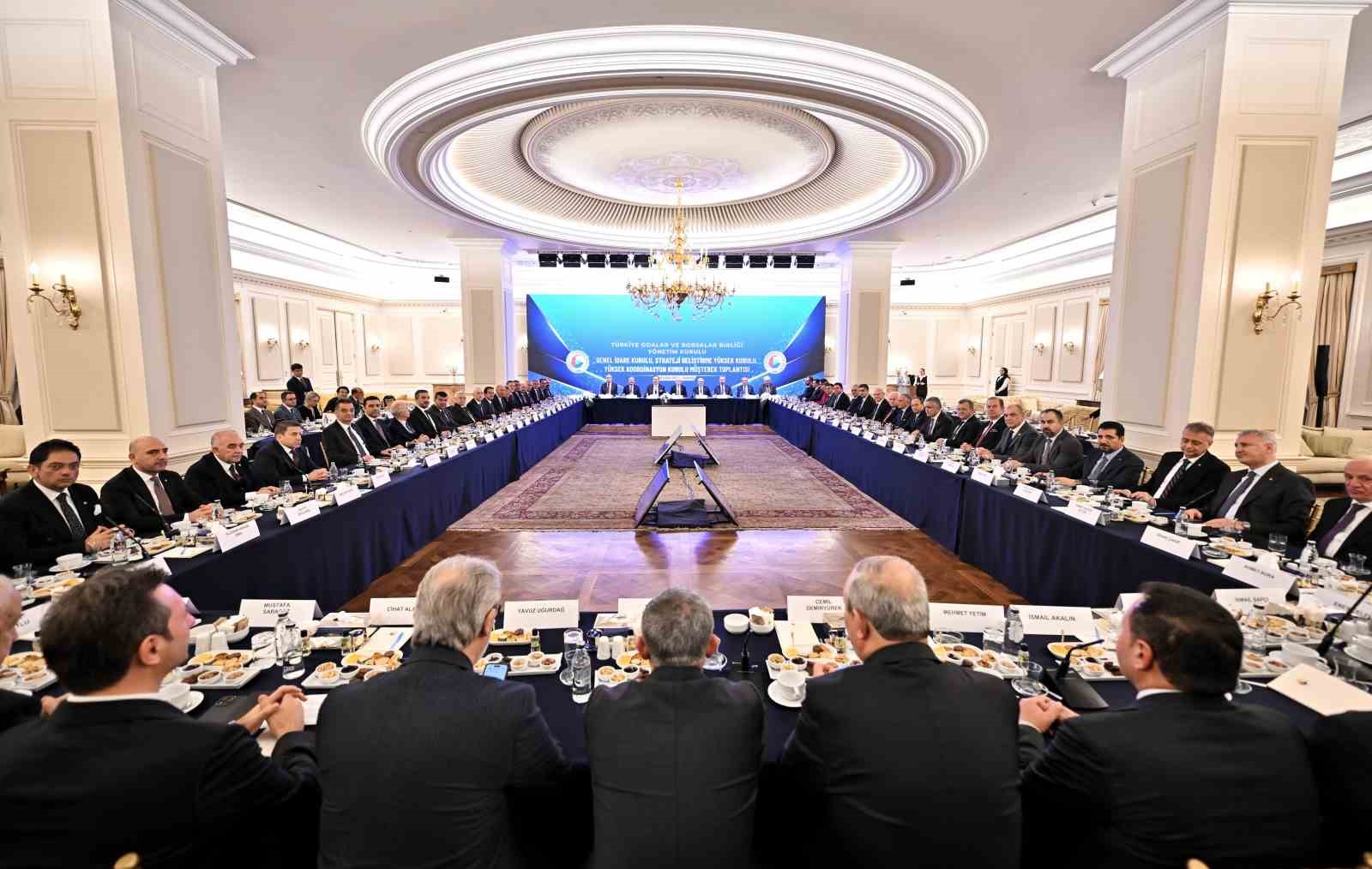 Murzioğlu: "Reel sektörün sorunlarını doğrudan Bakan Şimşek’e ilettik"
Murzioğlu: "Reel sektörün sorunlarını doğrudan Bakan Şimşek’e ilettik"