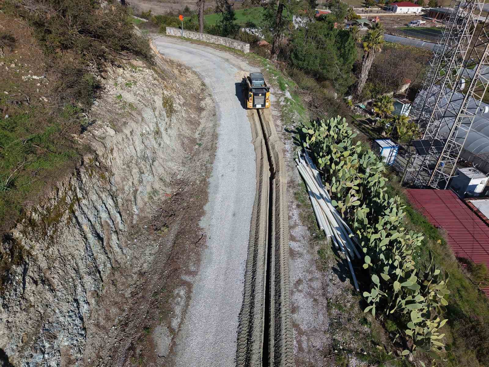 MUSKİ, 40 yıllık içme suyu hatları değişiyor
