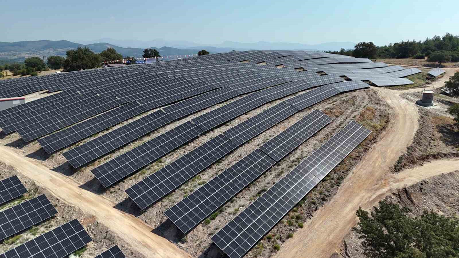 MUSKİ binalarına yeni GES tesisleri kuruluyor
MUSKİ binalarına yeni GES tesisleri kuruluyor