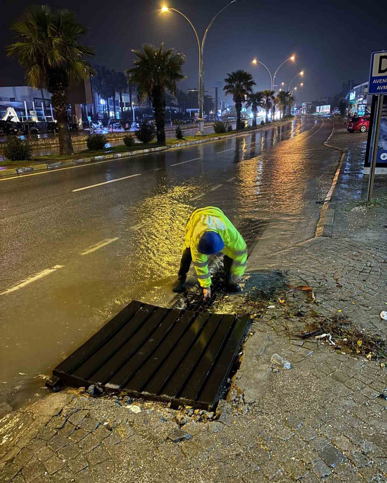 MUSKİ ekiplerinden anında müdahale
