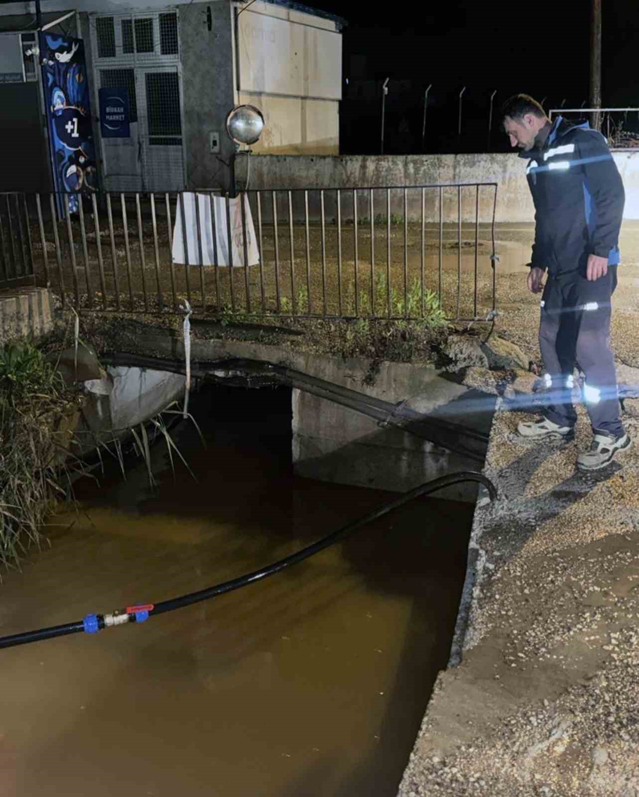 MUSKİ ekiplerinden anında müdahale
