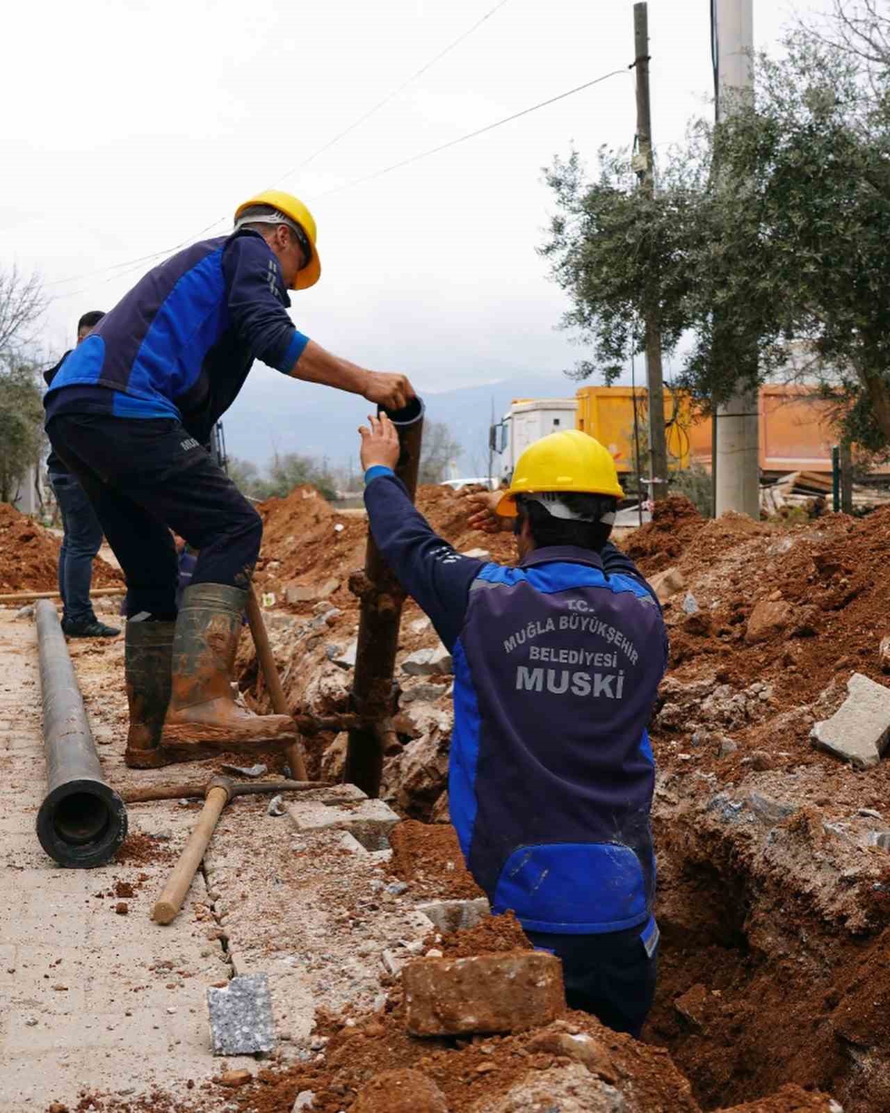 MUSKİ, Kötekli 261. sokaktaki su basınç sorununu giderdi
