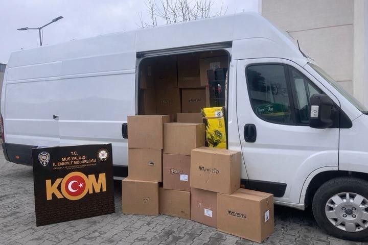 Muş’ta 1 milyon 110 bin adet makaron ele geçirildi
