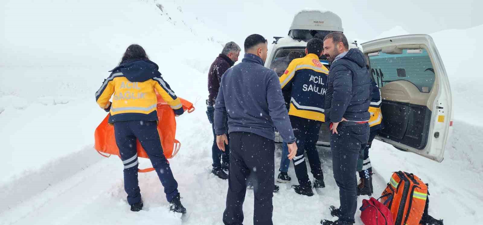 Muş’ta 158 köy yolu kapandı
Muş’ta 158 köy yolu kapandı