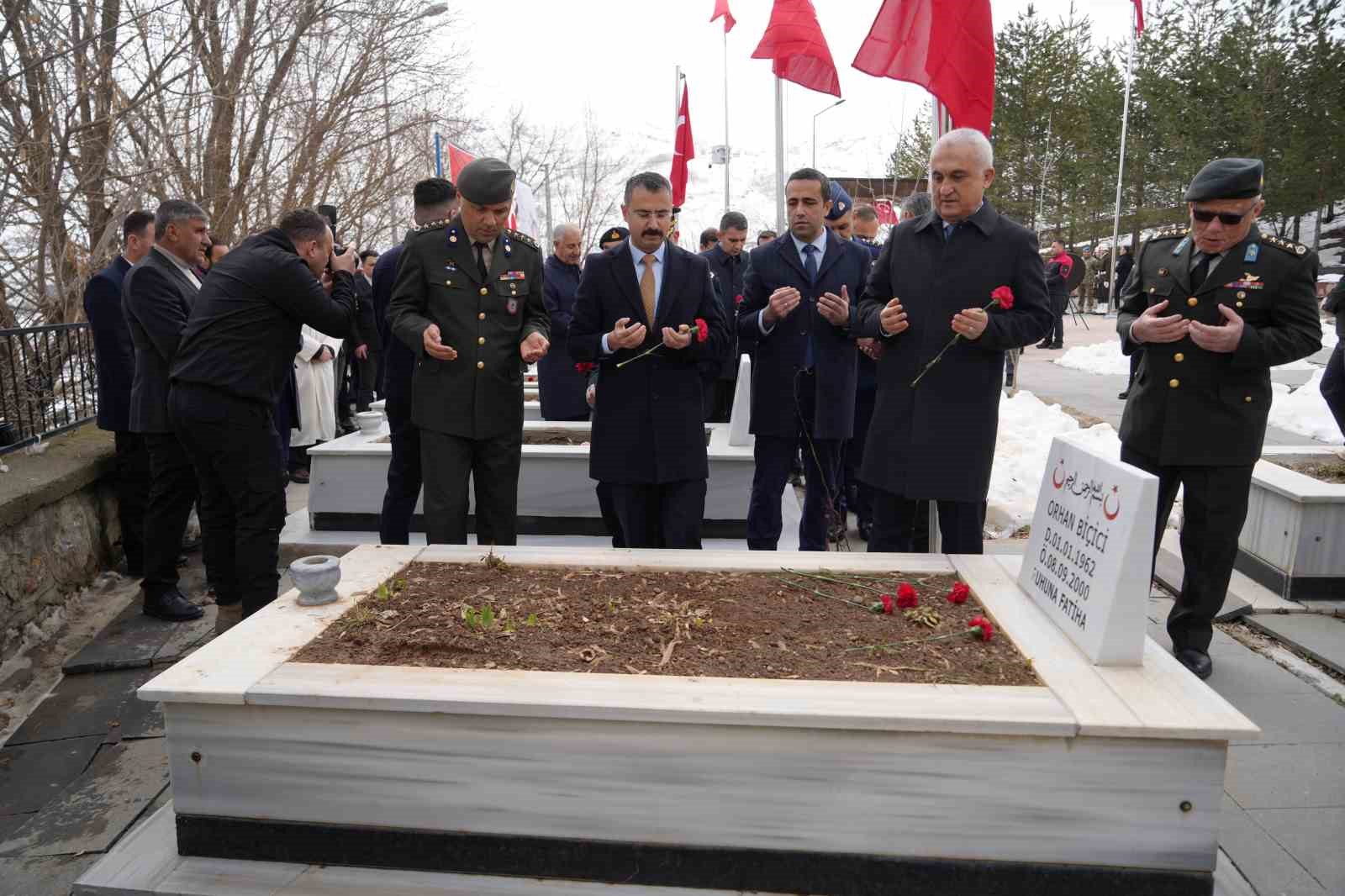 Muş’ta 18 Mart Şehitleri Anma Günü ve Çanakkale Zaferi’nin 111. yılı
