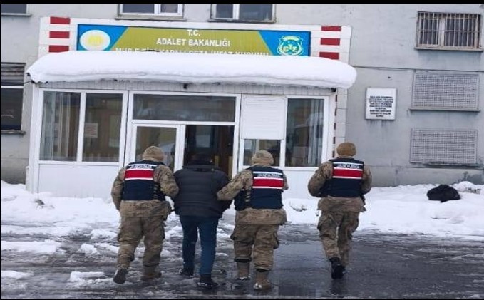 Muş’ta 4 yıl 2 ay hapis cezası bulunan hükümlü yakalandı
