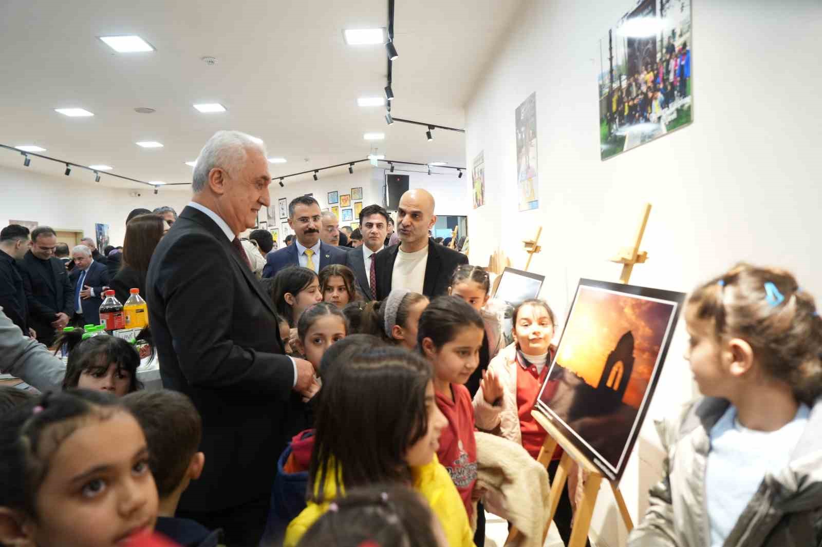 Muş’ta 62. Kütüphane Haftası etkinlikleri törenle başladı
