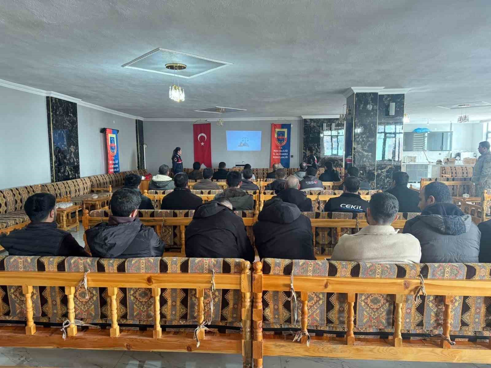 Muş’ta kadına yönelik şiddetle mücadele için bilinçlendirme çalışması
