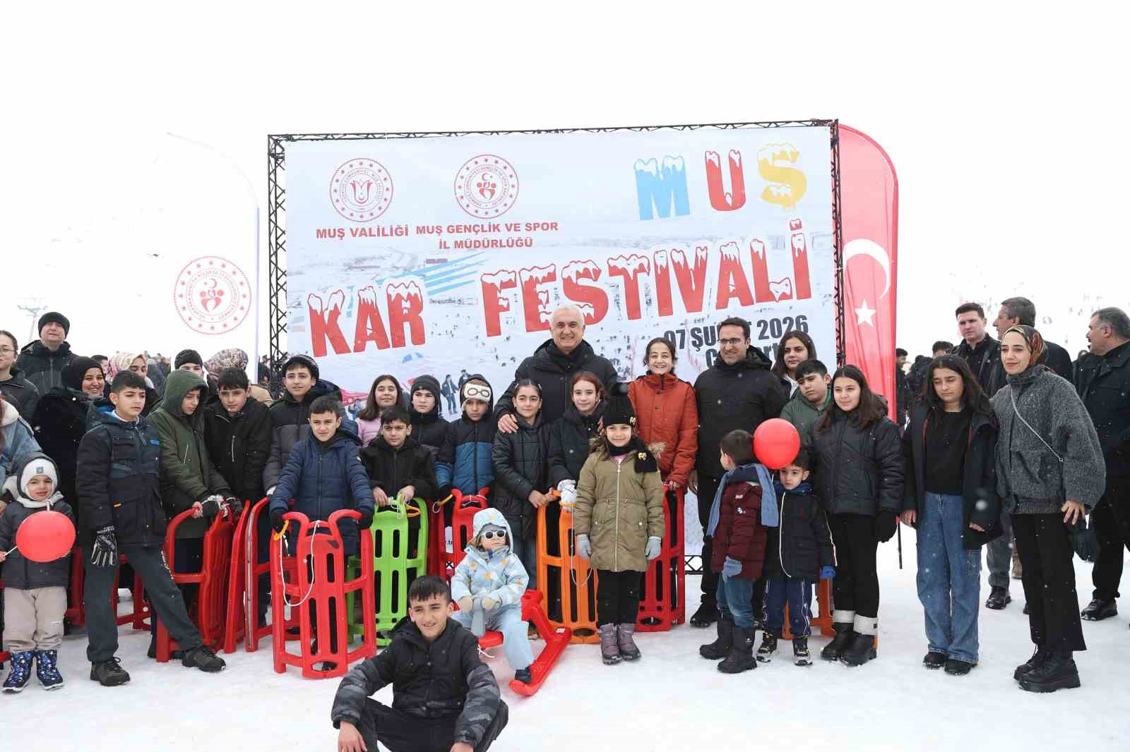 Muş’ta "Kar Festivali" renkli görüntülere sahne oldu
