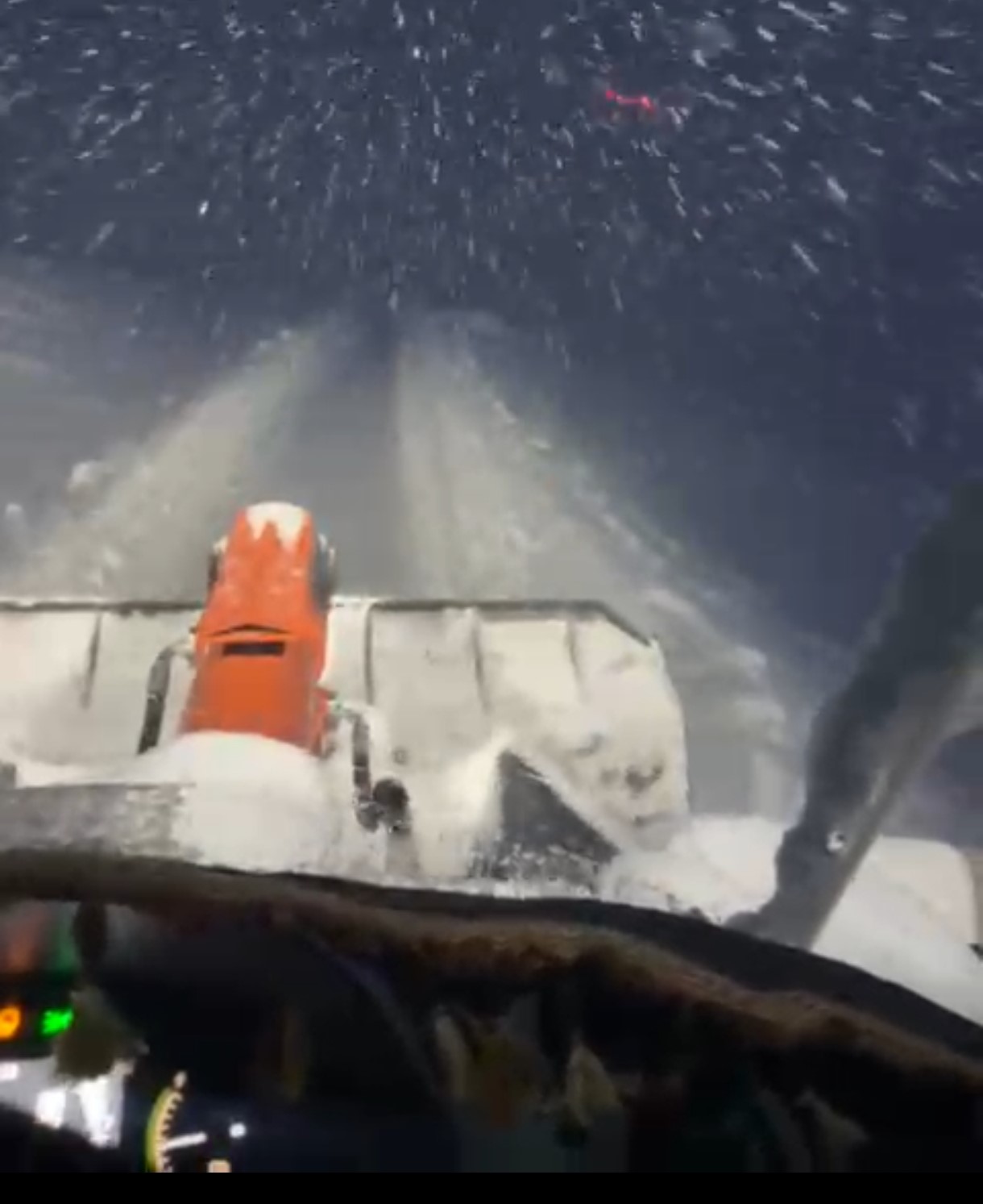 Muş’ta kar yağışı: 345 köy yolu ulaşıma kapandı
