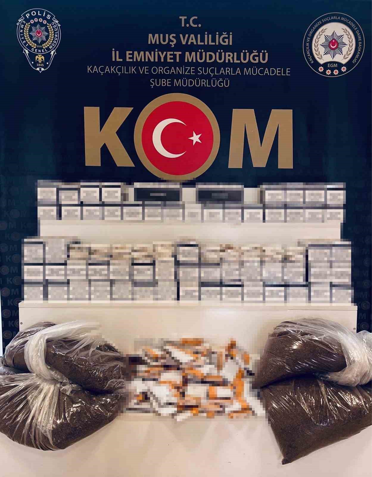 Muş’ta kargo ile kaçak tütün sevkiyatı polise takıldı
