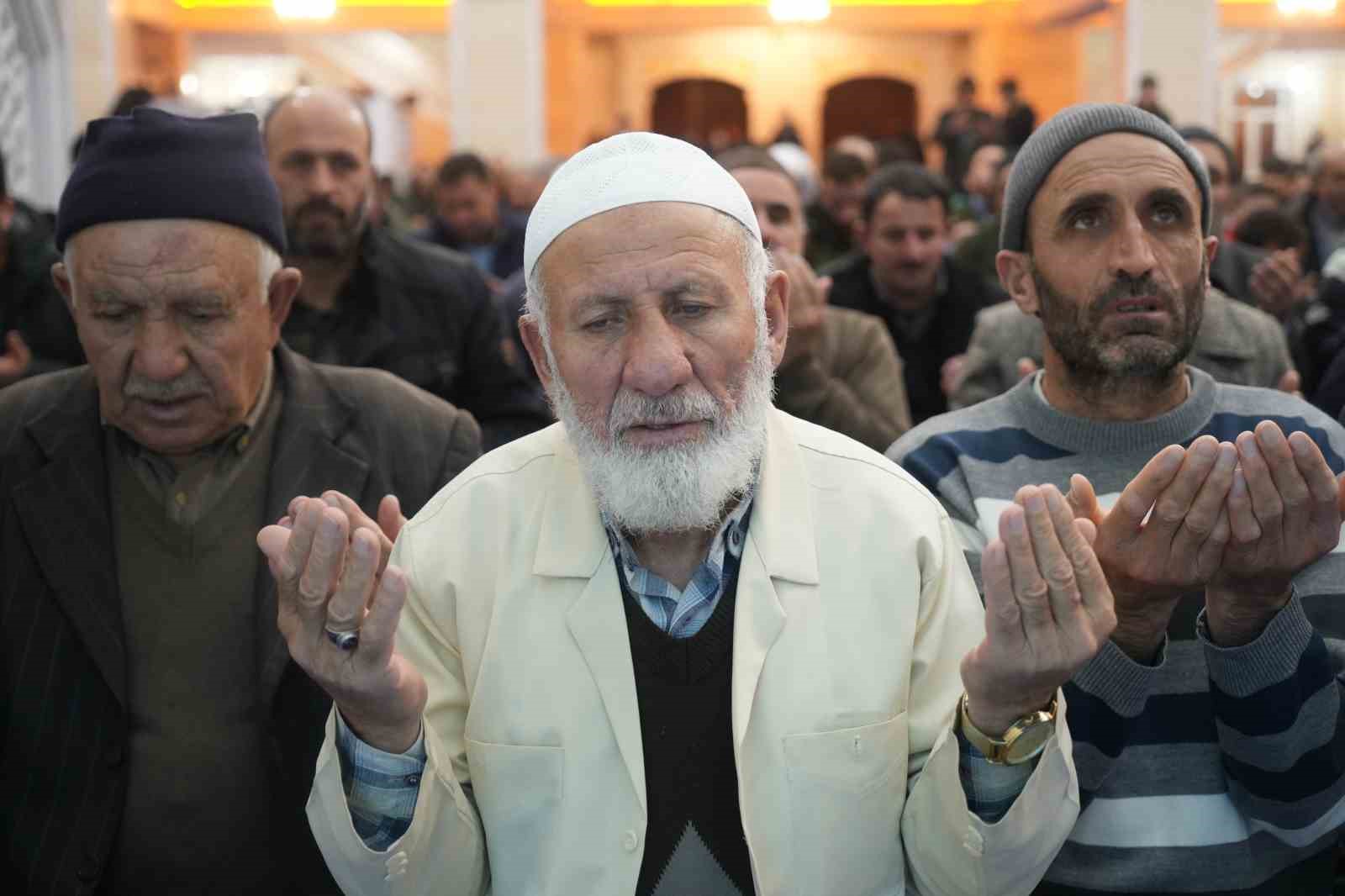 Muş’ta Miraç Kandili dualarla idrak edildi
