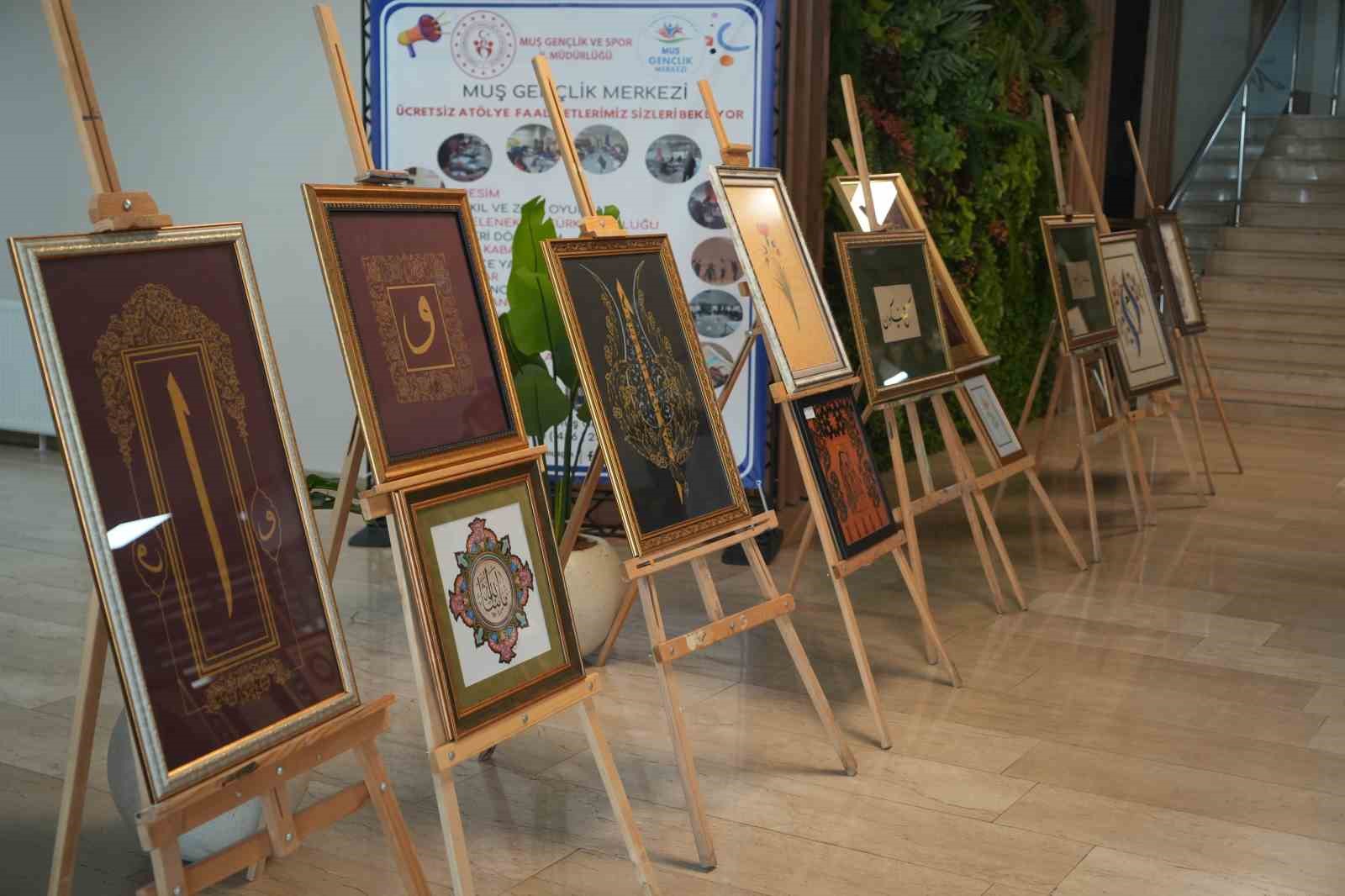 Muş’ta "Sanatın Diliyle Değerlerimiz" sergisi açıldı
