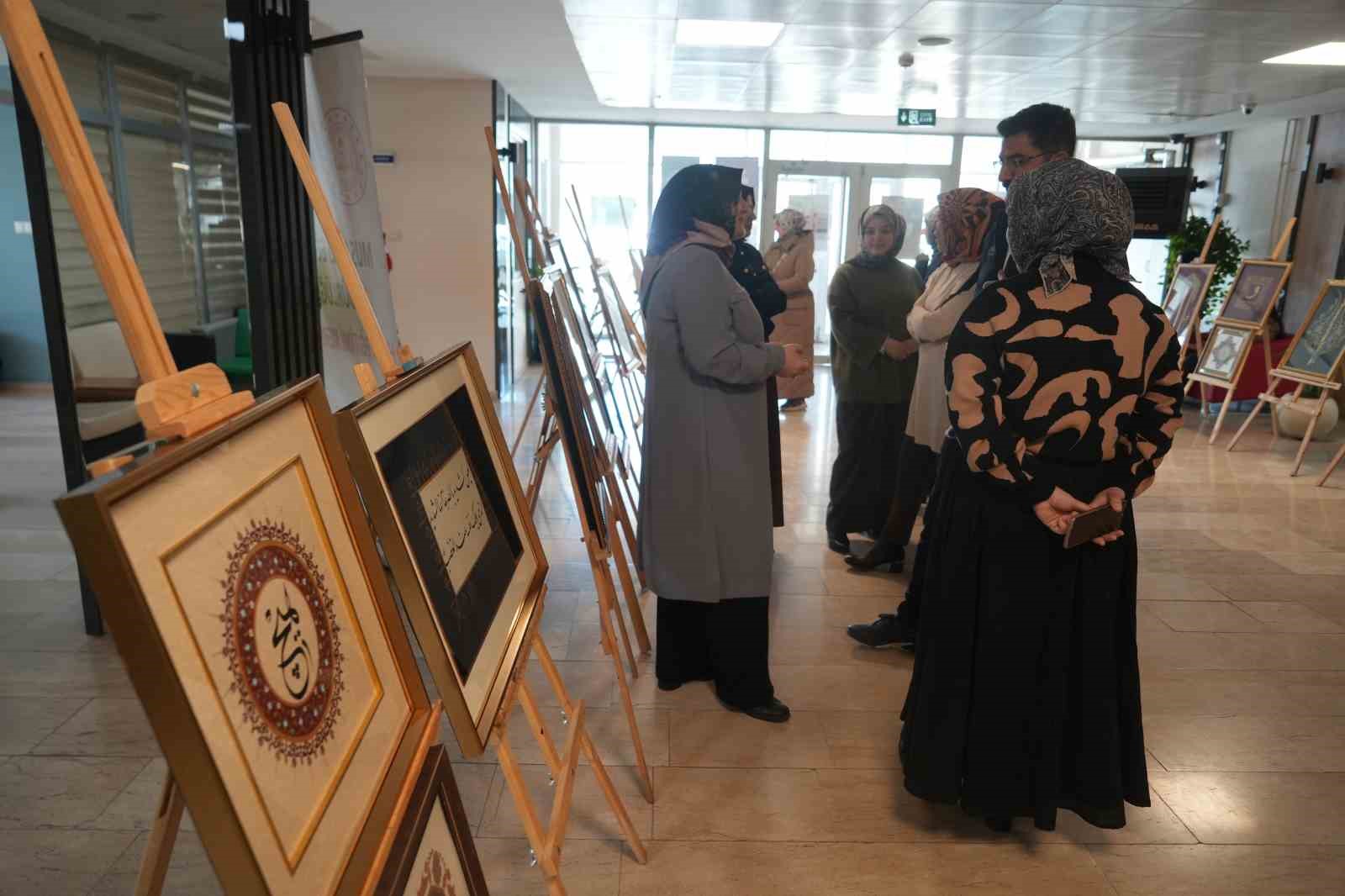 Muş’ta "Sanatın Diliyle Değerlerimiz" sergisi açıldı
