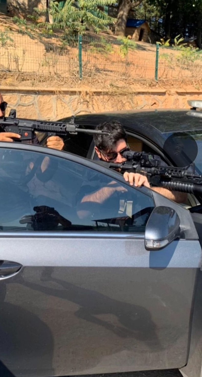 Mustafa Türkay Sonel’in uzun namlulu silahlarla çektiği fotoğraflar ortaya çıktı
