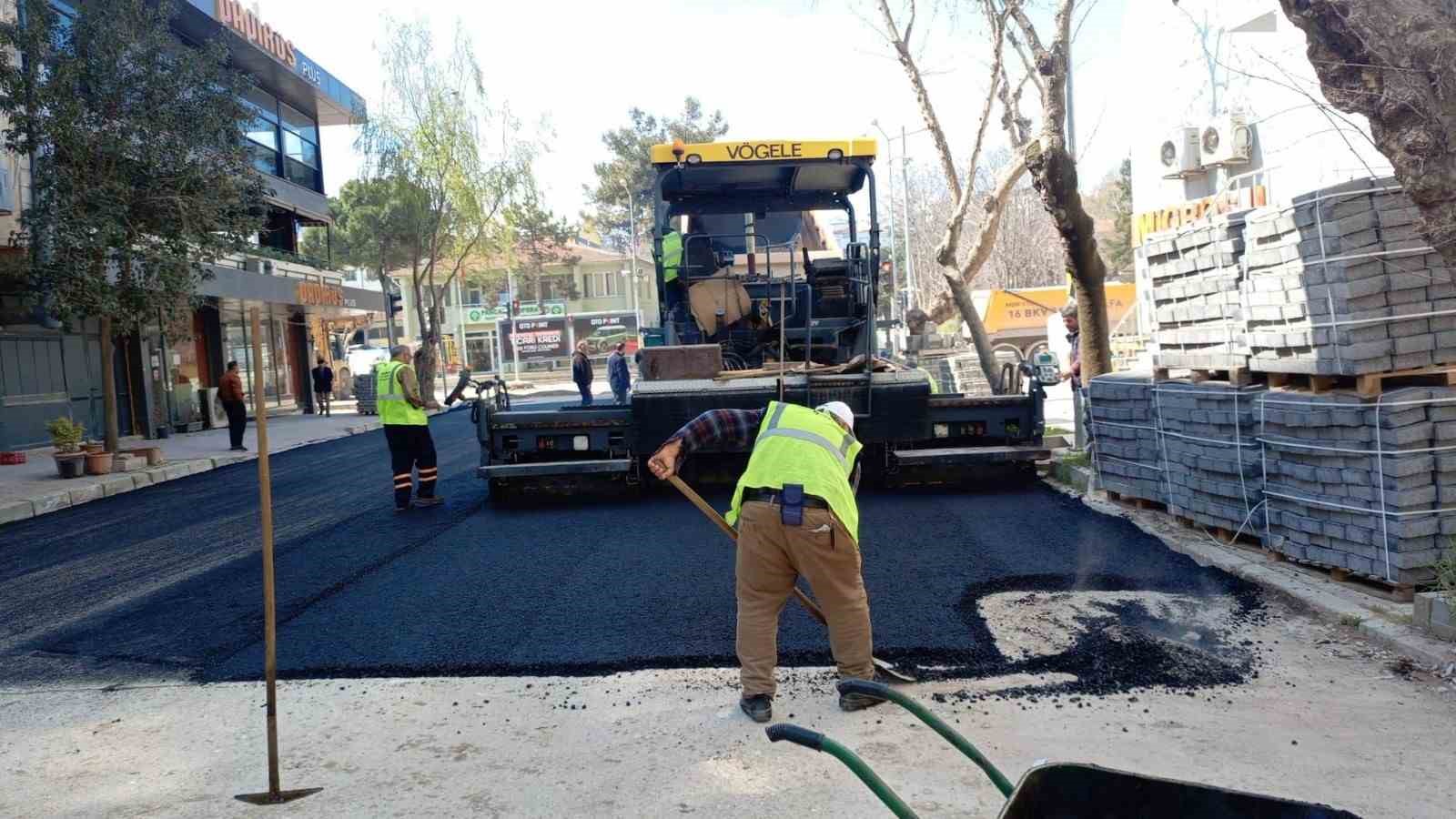 Mustafakemalpaşa’nın üstyapısı yenileniyor
