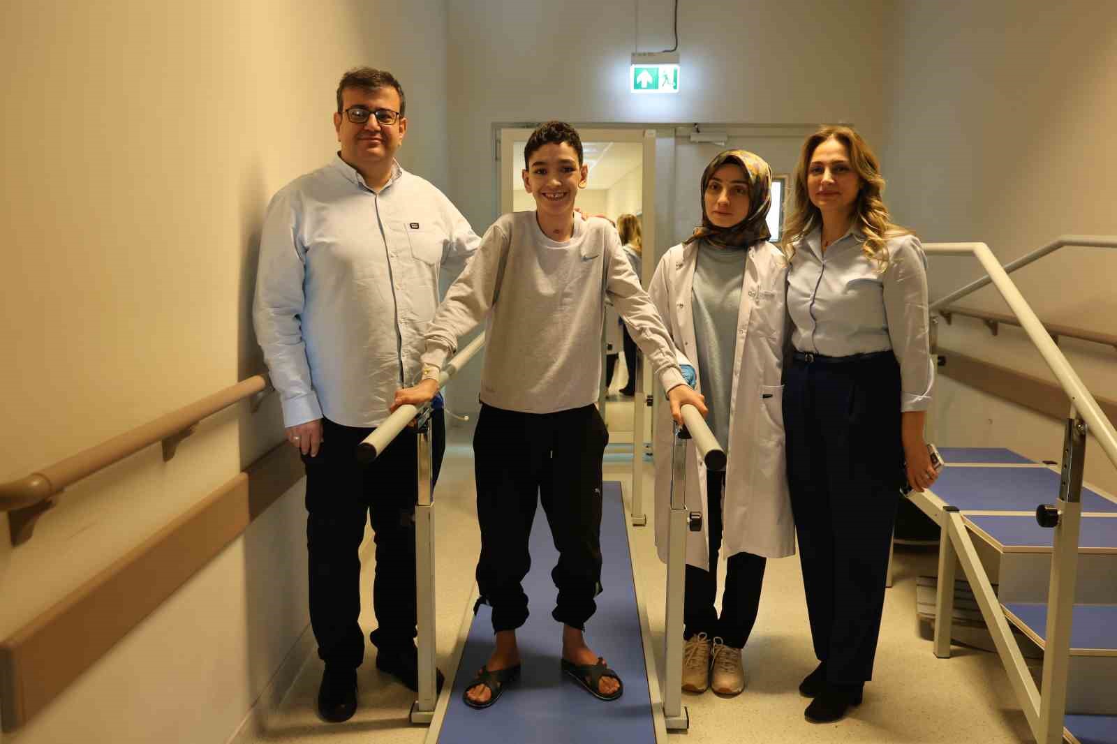 Nadir görülen hastalığa yakalanmıştı, başarılı ameliyatların ardından sağlığına kavuştu
