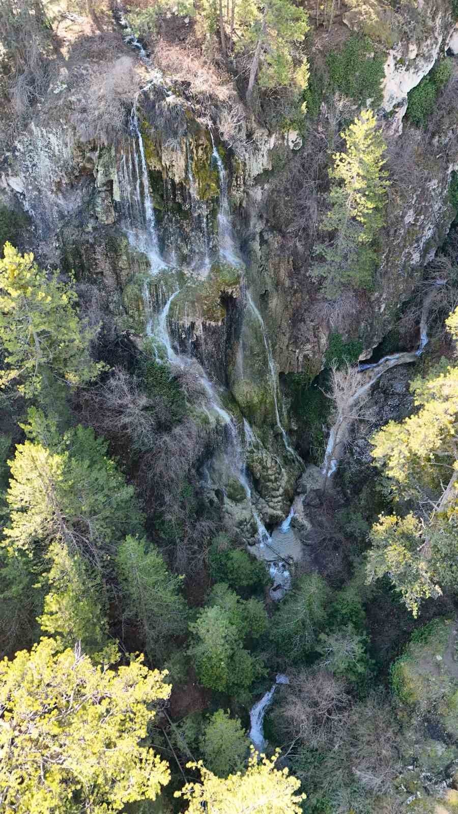 Nallıhan’ın saklı doğa harikası: Uyuzsuyu Şelalesi
Nallıhan’ın saklı doğa harikası: Uyuzsuyu Şelalesi