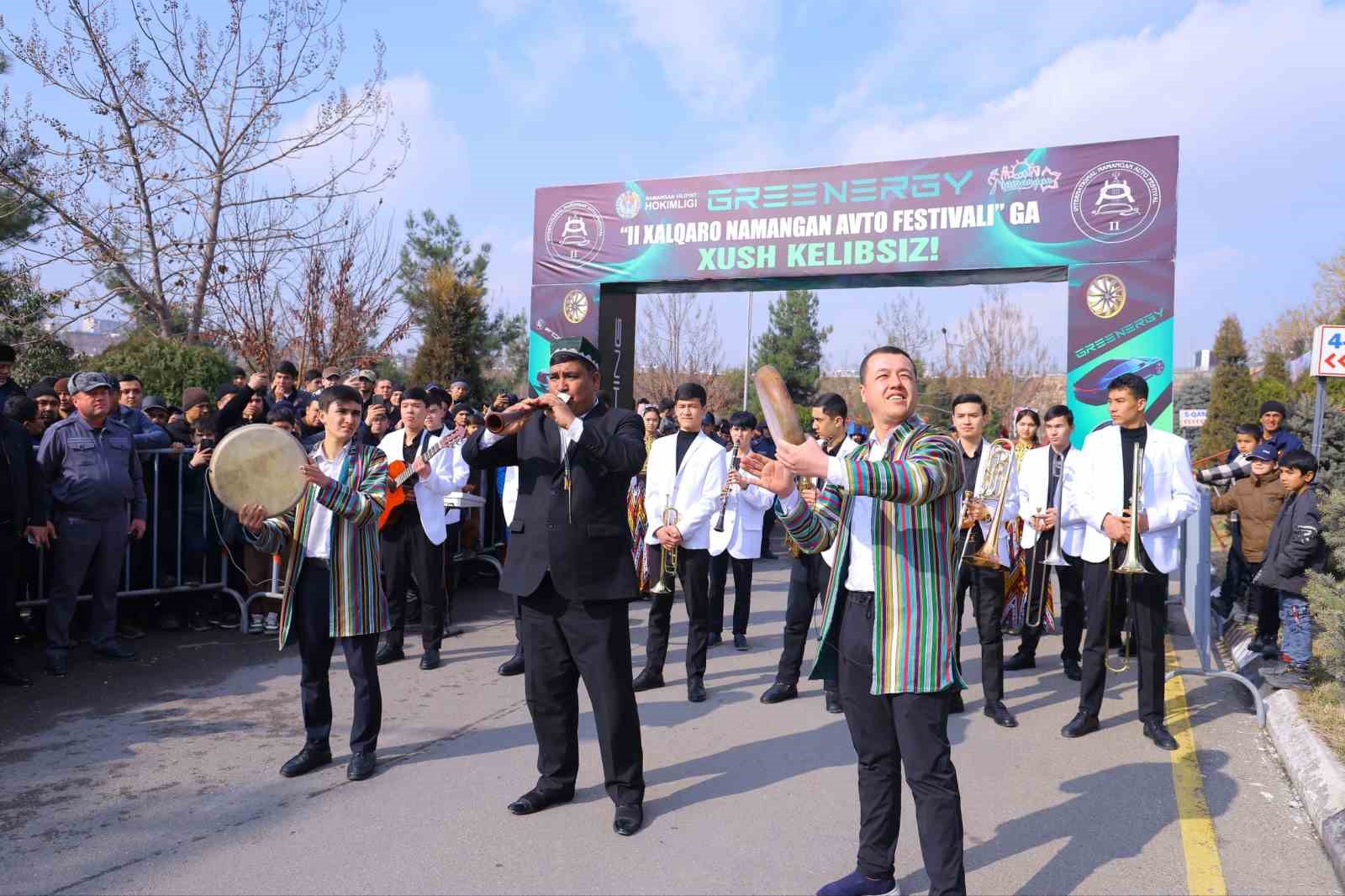Namangan Otomobil Festivali’ne büyük ilgi
