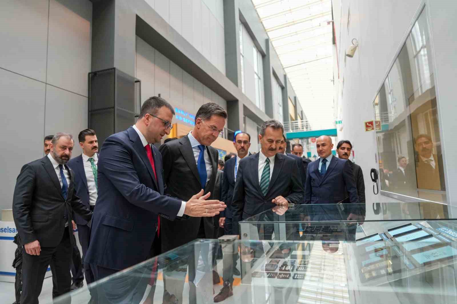 NATO Genel Sekreteri Rutte: "Türkiye’nin burada yaptıklarından öğreneceğimiz çok şey var"
