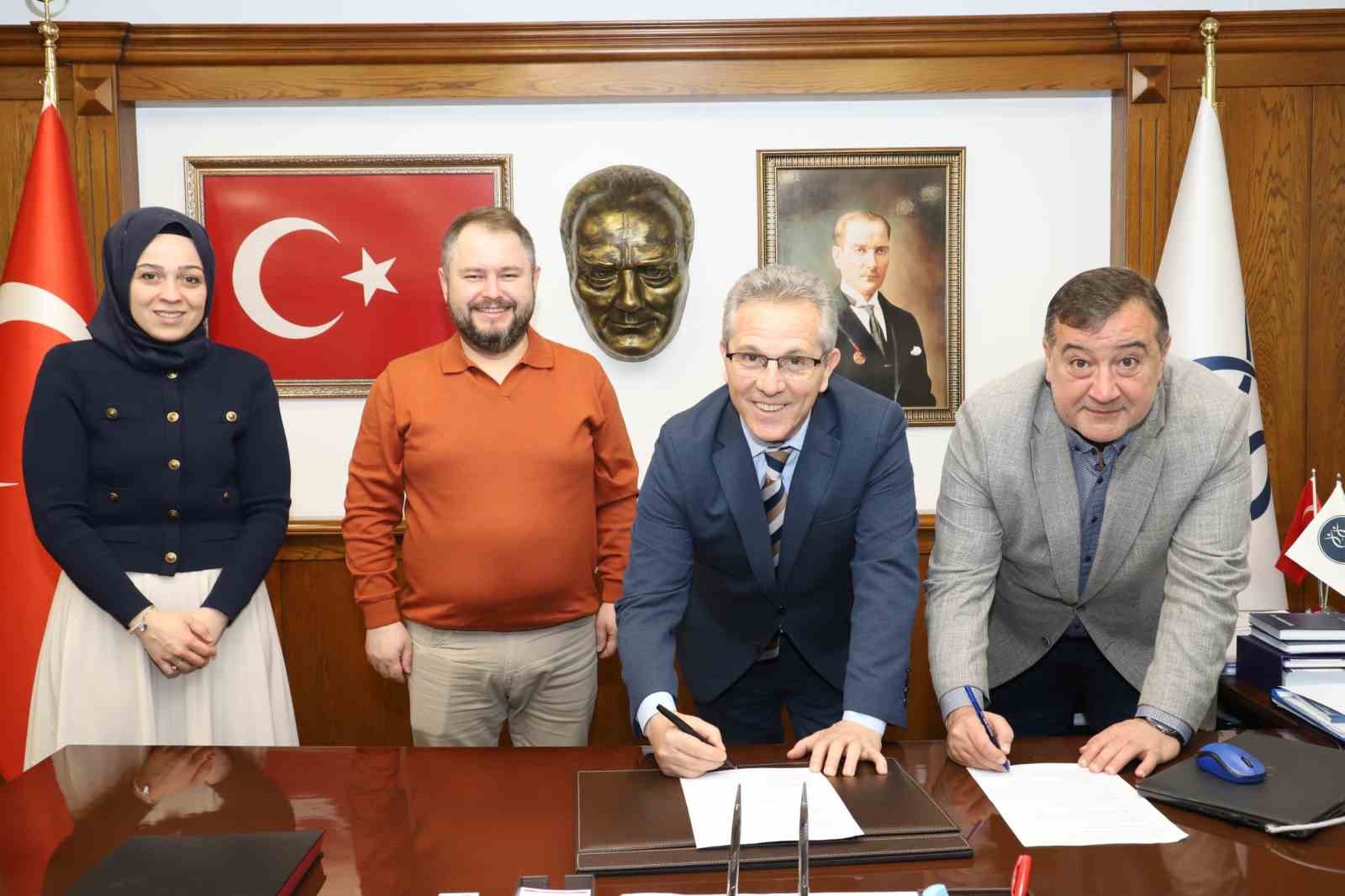 Nazilli Belediyesi’nde 3 yıllık toplu iş sözleşmesi imzalandı
