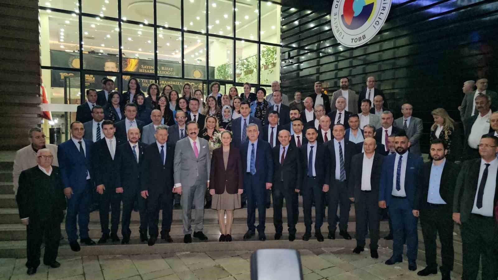 Nazilli Ticaret Odası 100’üncü yılını törenle kutladı
Nazilli Ticaret Odası 100’üncü yılını törenle kutladı