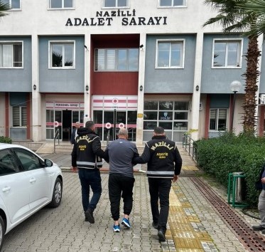Nazilli’de 2 aranan şahıs yakalandı

