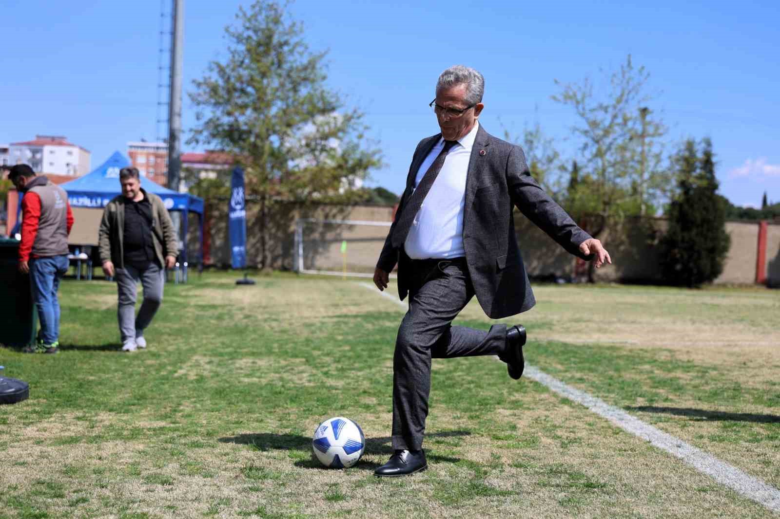 Nazilli’de 23 Nisan coşkusu futbol turnuvasıyla başladı
