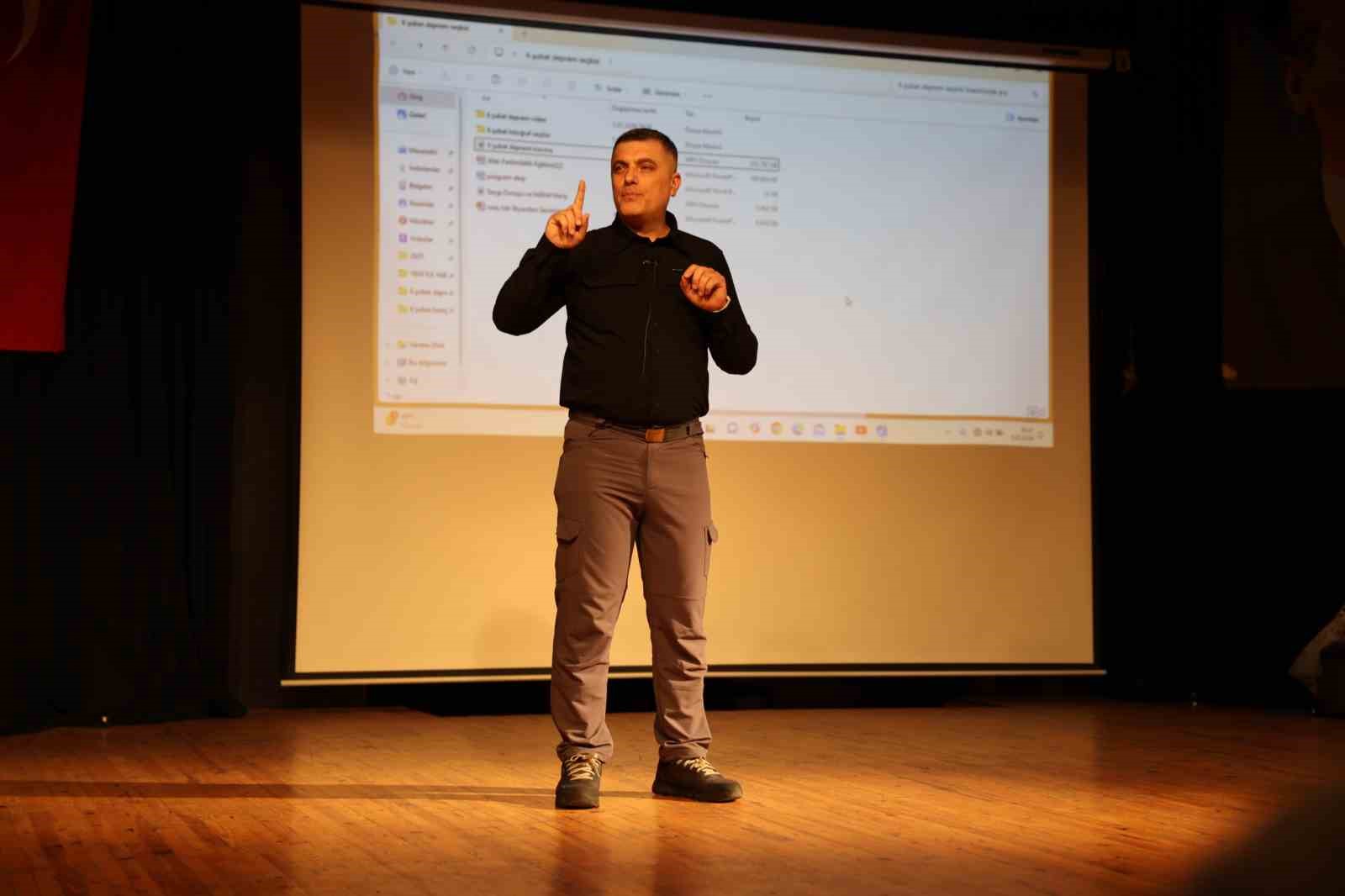 Nazilli’de ’6 Şubat Depremleri’nin yıl dönümünde anlamlı eğitim
