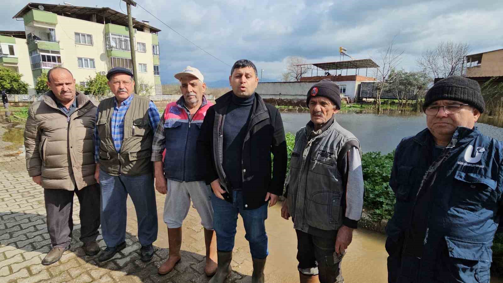 Nazilli’de mahalle sular altında kaldı, ekipler anında müdahale etti
