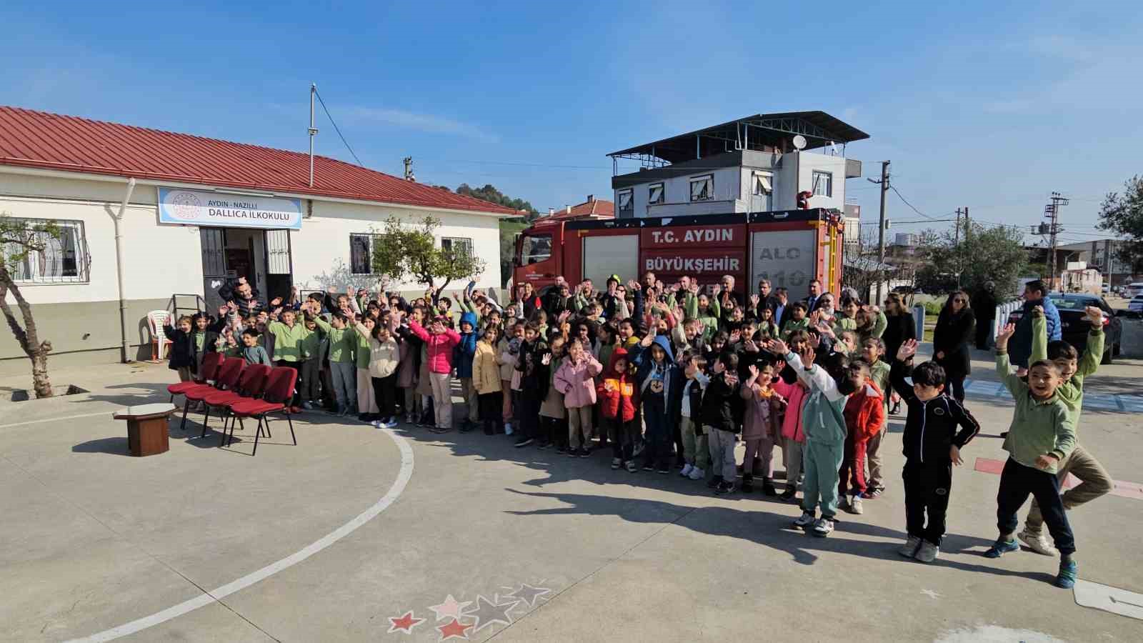 Nazilli’de öğrencilere ’Ormanları Koruma, Afet ve Yangın Eğitimi’ verildi

