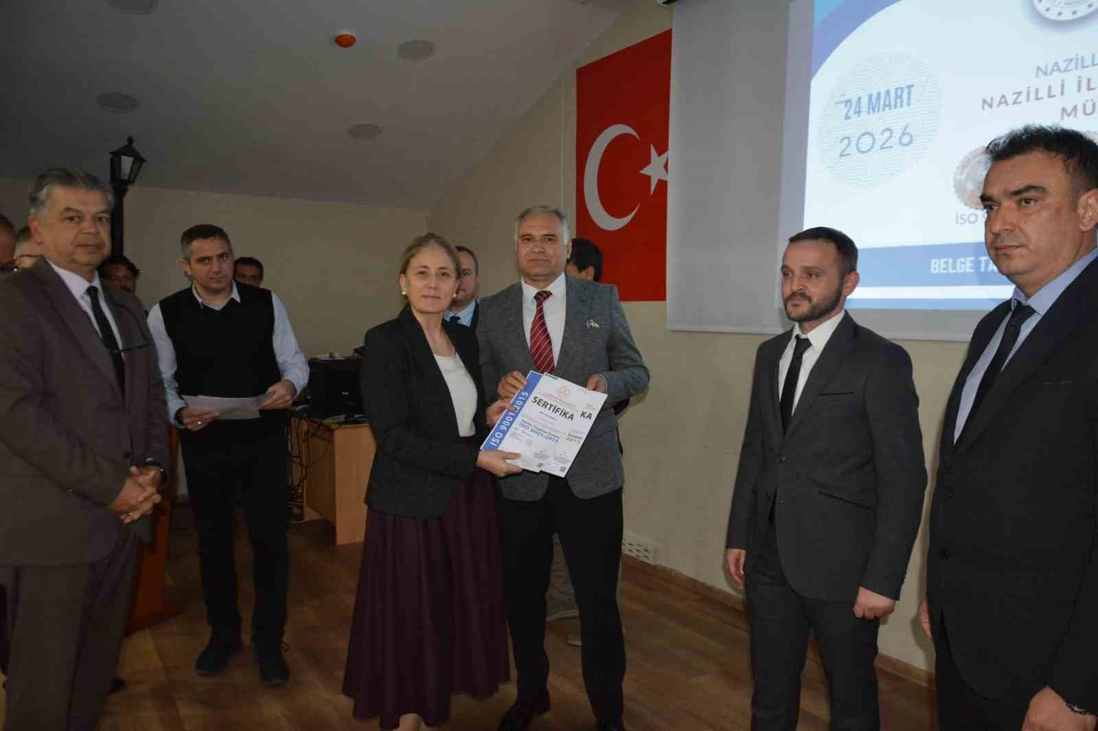 Nazilli’de projeleri ile dereceye giren okullar için ödül töreni düzenlendi
